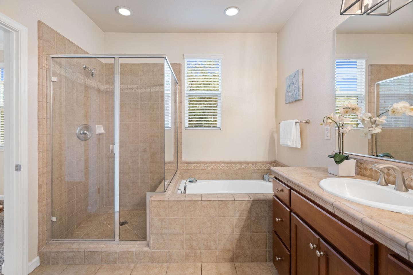 Detail Gallery Image 20 of 43 For 5300 Fioli Loop, San Ramon,  CA 94582 - 3 Beds | 2/1 Baths