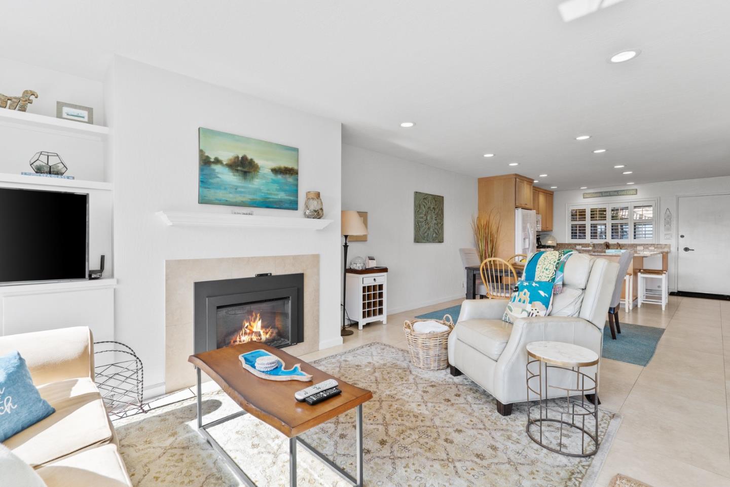 Detail Gallery Image 8 of 30 For 101 Shell Dr #208,  Watsonville,  CA 95076 - 2 Beds | 2 Baths