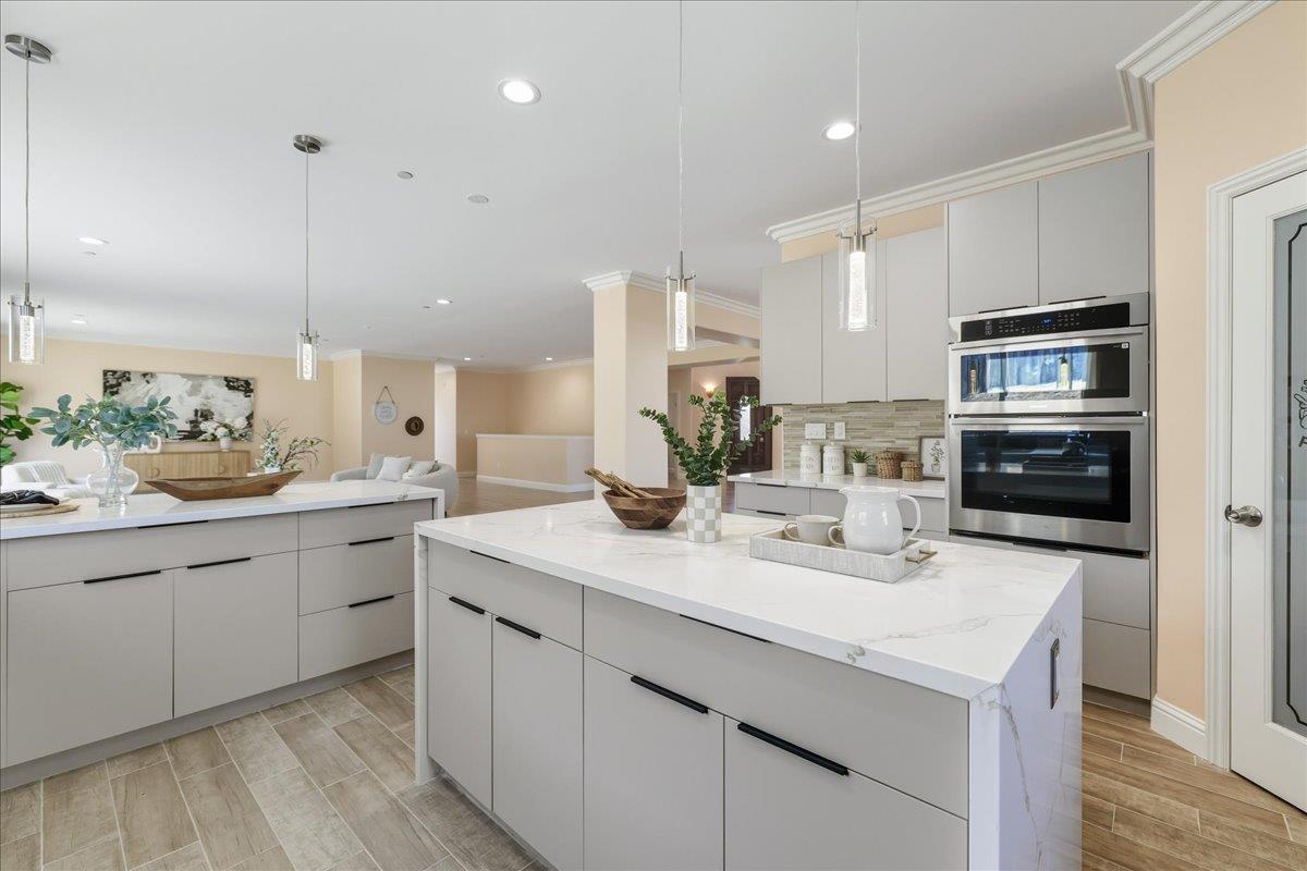 Detail Gallery Image 21 of 106 For 5310 Rachaella Ln, San Jose,  CA 95135 - 7 Beds | 6/1 Baths