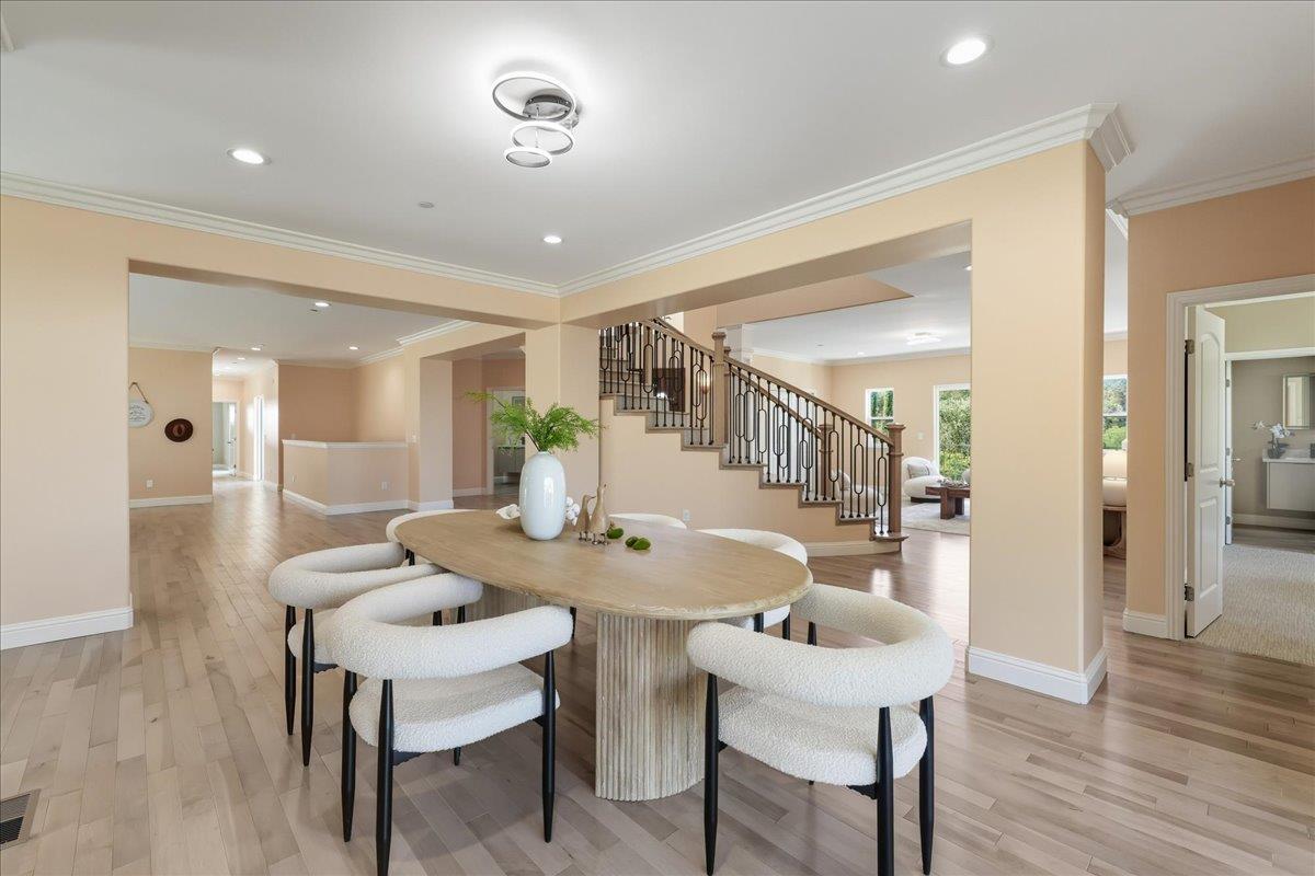 Detail Gallery Image 29 of 106 For 5310 Rachaella Ln, San Jose,  CA 95135 - 7 Beds | 6/1 Baths