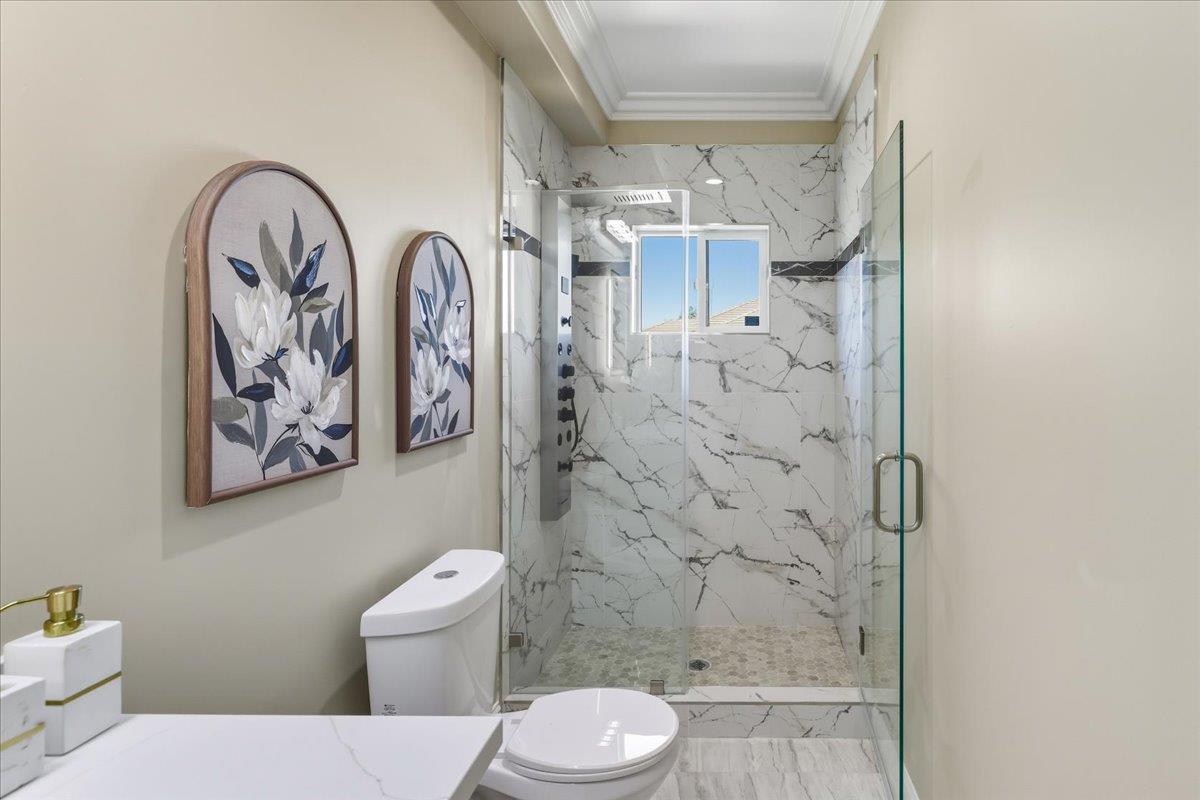 Detail Gallery Image 42 of 106 For 5310 Rachaella Ln, San Jose,  CA 95135 - 7 Beds | 6/1 Baths