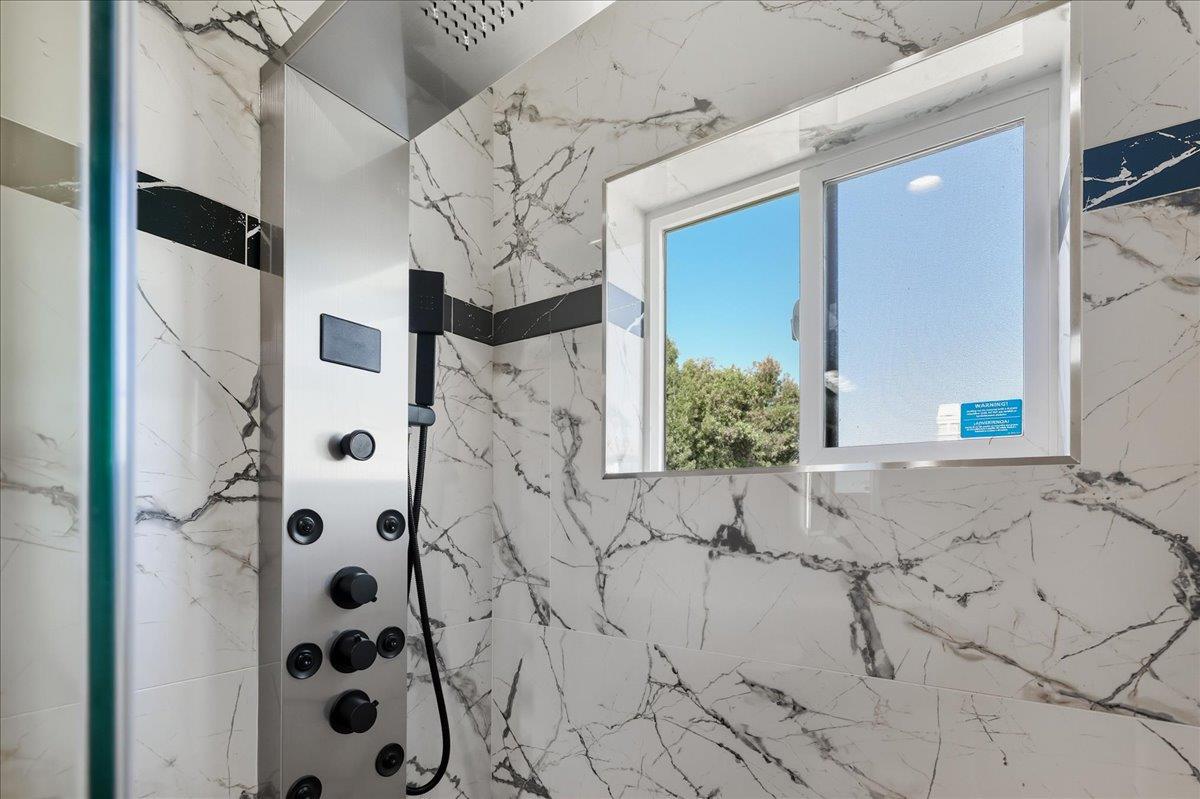 Detail Gallery Image 44 of 106 For 5310 Rachaella Ln, San Jose,  CA 95135 - 7 Beds | 6/1 Baths