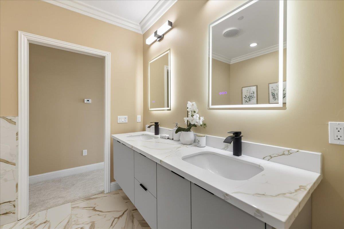 Detail Gallery Image 65 of 106 For 5310 Rachaella Ln, San Jose,  CA 95135 - 7 Beds | 6/1 Baths