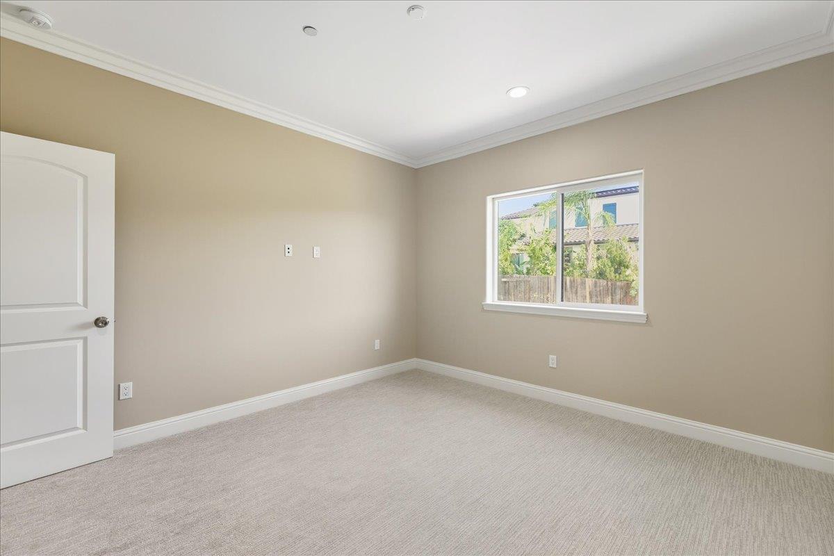 Detail Gallery Image 69 of 106 For 5310 Rachaella Ln, San Jose,  CA 95135 - 7 Beds | 6/1 Baths