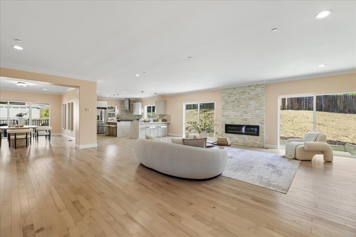 Detail Gallery Image 7 of 106 For 5310 Rachaella Ln, San Jose,  CA 95135 - 7 Beds | 6/1 Baths