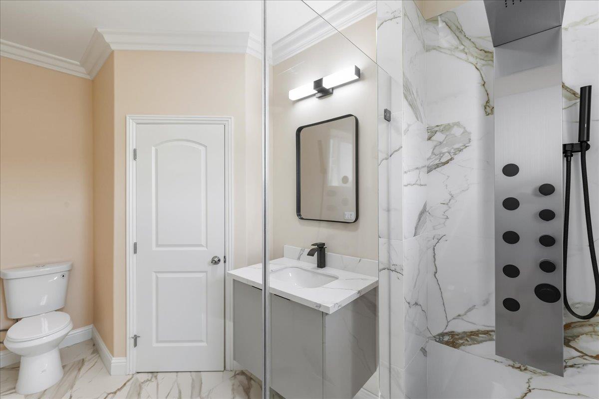 Detail Gallery Image 70 of 106 For 5310 Rachaella Ln, San Jose,  CA 95135 - 7 Beds | 6/1 Baths