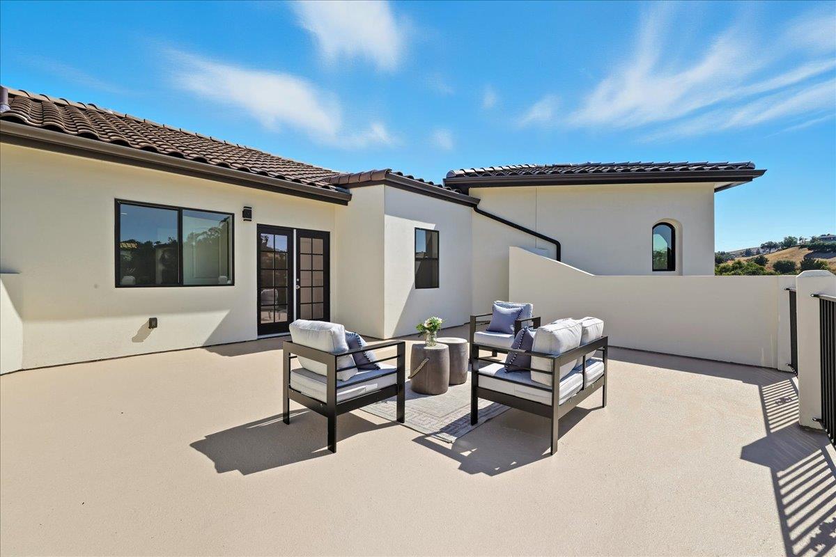 Detail Gallery Image 76 of 106 For 5310 Rachaella Ln, San Jose,  CA 95135 - 7 Beds | 6/1 Baths