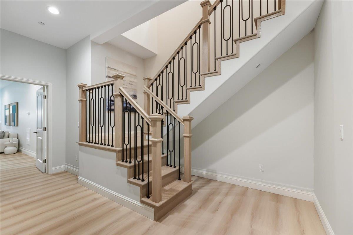 Detail Gallery Image 81 of 106 For 5310 Rachaella Ln, San Jose,  CA 95135 - 7 Beds | 6/1 Baths