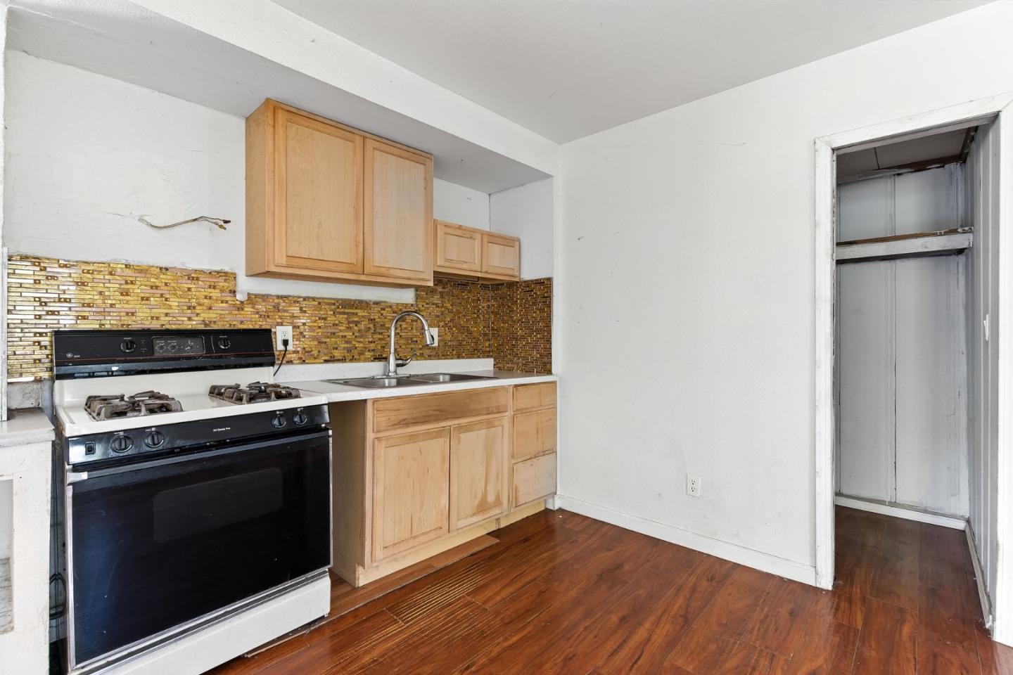 Detail Gallery Image 30 of 37 For 14862 Watters Dr, San Jose,  CA 95127 - 2 Beds | 1 Baths