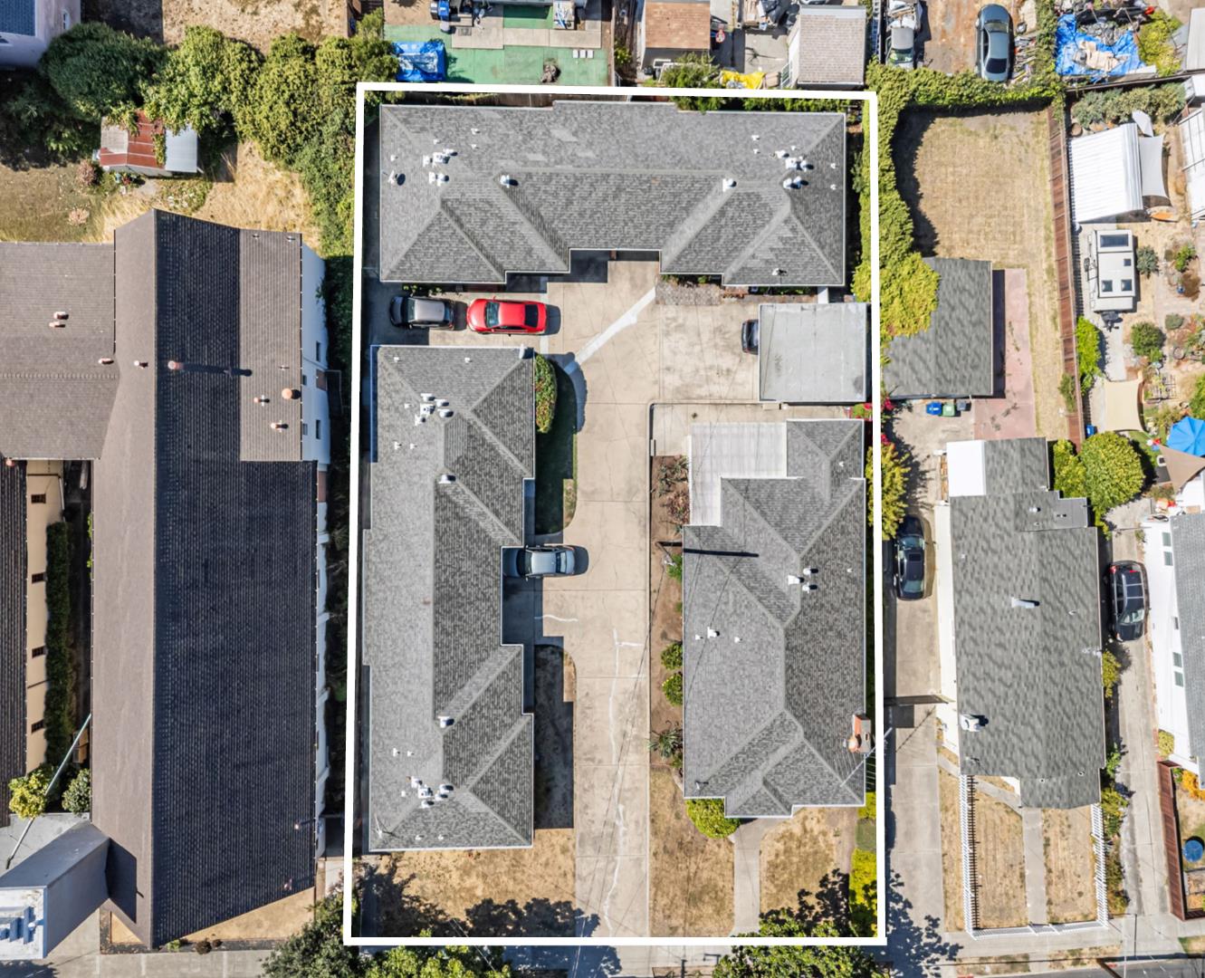 Detail Gallery Image 3 of 14 For 22163 Montgomery St, Hayward,  CA 94541 - – Beds | – Baths