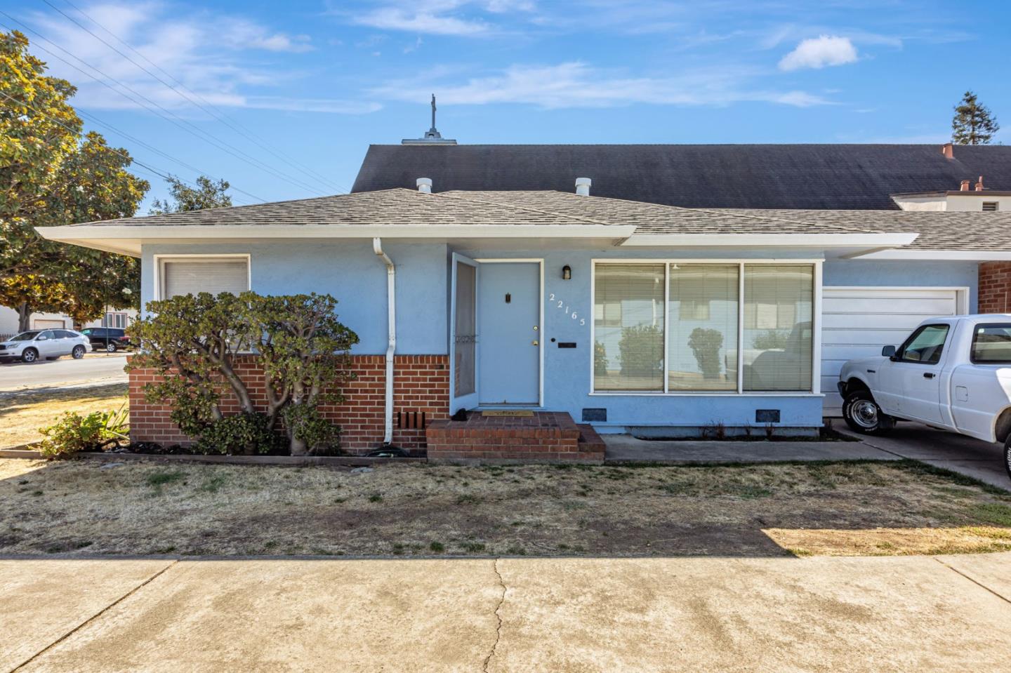 Detail Gallery Image 8 of 14 For 22163 Montgomery St, Hayward,  CA 94541 - – Beds | – Baths