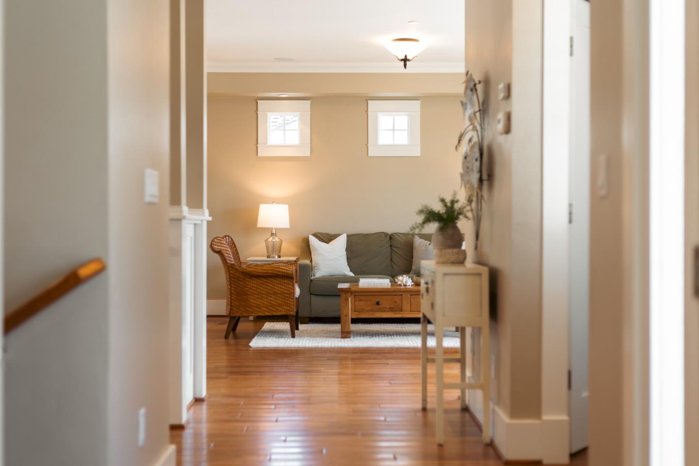 Detail Gallery Image 14 of 52 For 360 5th Ave, Santa Cruz,  CA 95062 - 4 Beds | 3/1 Baths