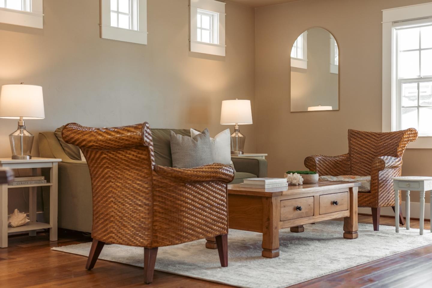 Detail Gallery Image 16 of 52 For 360 5th Ave, Santa Cruz,  CA 95062 - 4 Beds | 3/1 Baths