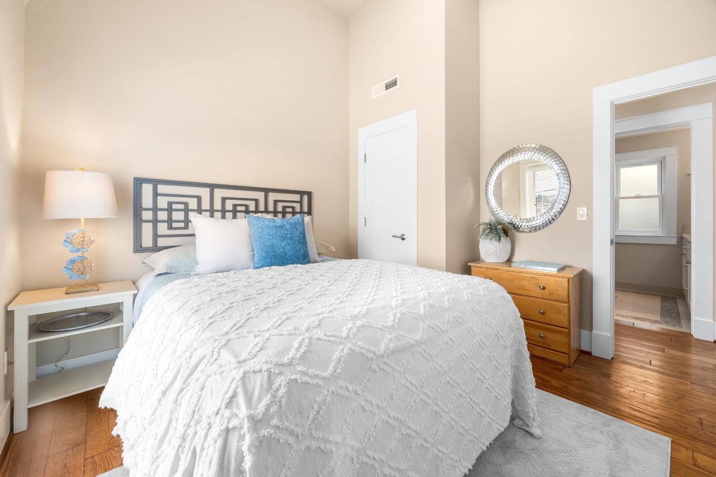 Detail Gallery Image 37 of 52 For 360 5th Ave, Santa Cruz,  CA 95062 - 4 Beds | 3/1 Baths