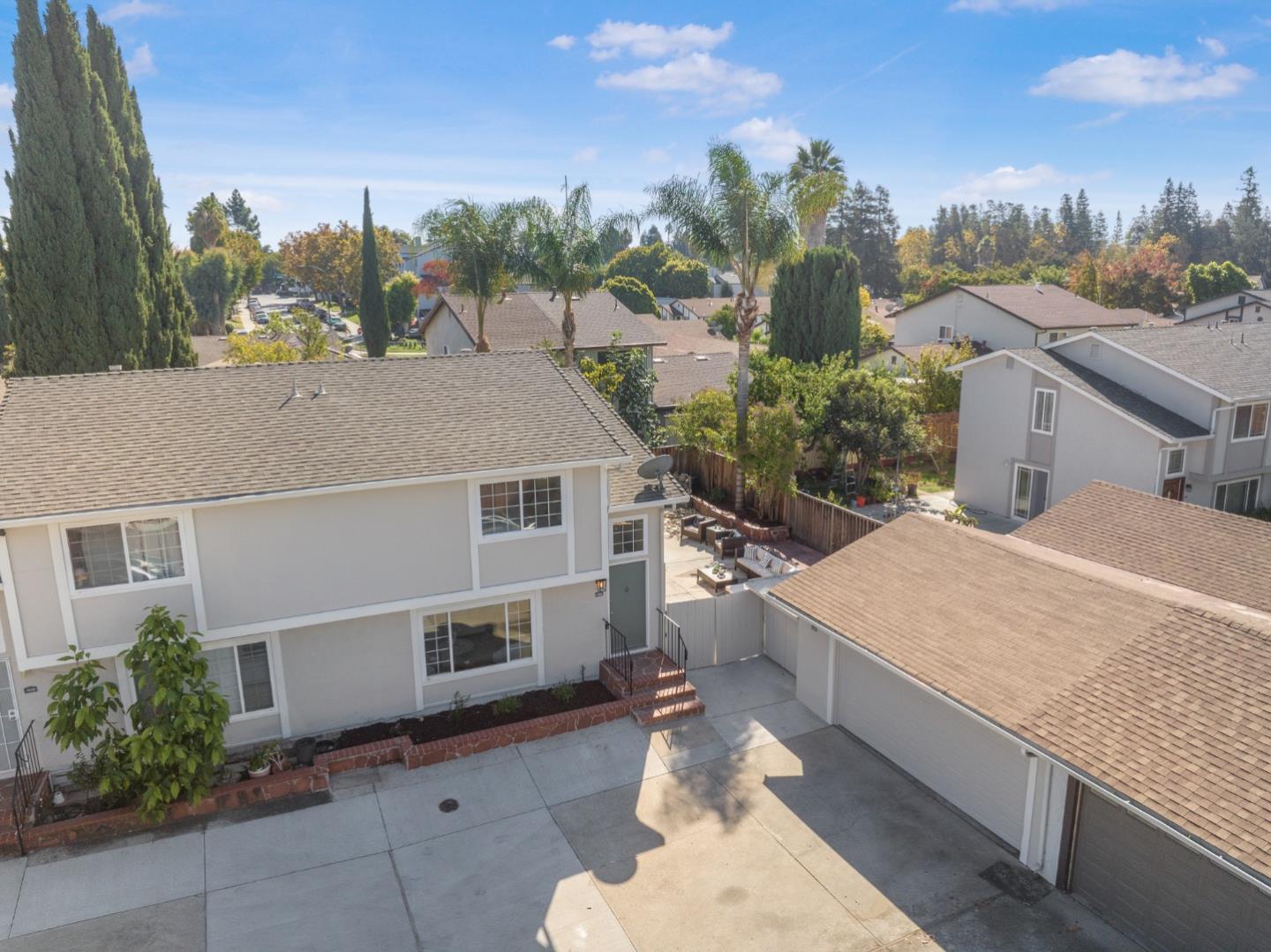 Detail Gallery Image 2 of 32 For 2664 Autumnvale Dr, San Jose,  CA 95132 - 3 Beds | 1/1 Baths