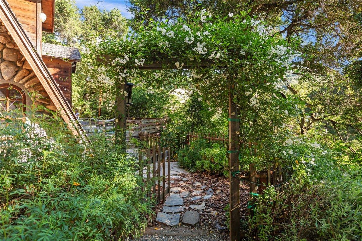 Detail Gallery Image 6 of 35 For 65 Hitchcock Cyn, Carmel Valley,  CA 93924 - 2 Beds | 1 Baths