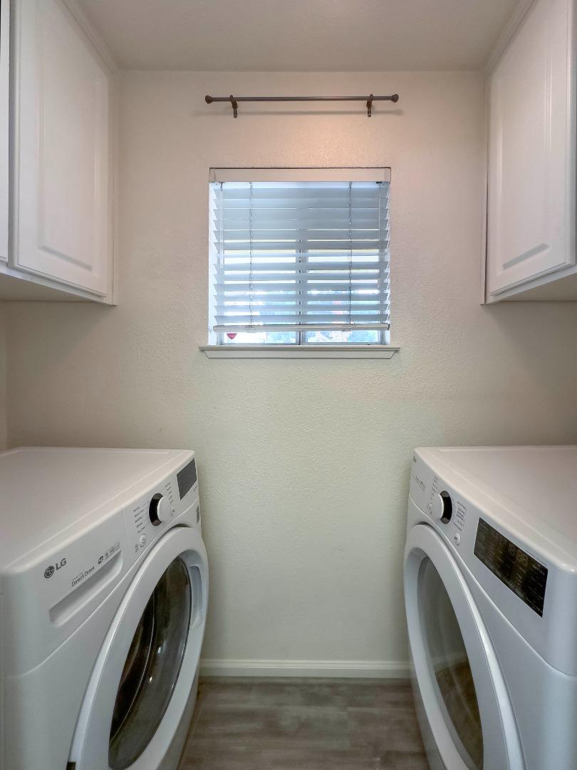 Detail Gallery Image 12 of 38 For 121 Skyline Dr, San Ramon,  CA 94583 - 2 Beds | 2 Baths