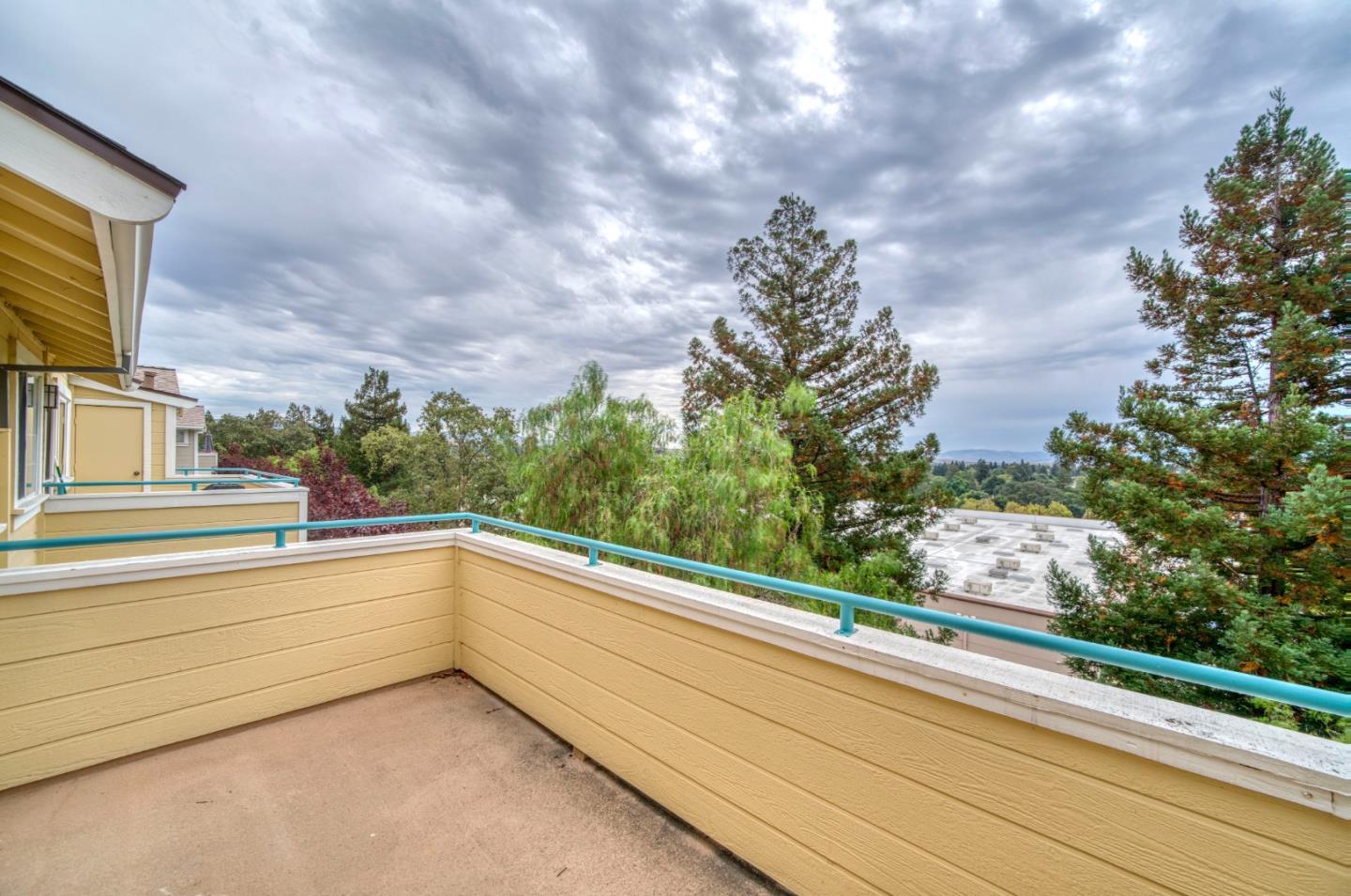 Detail Gallery Image 29 of 38 For 121 Skyline Dr, San Ramon,  CA 94583 - 2 Beds | 2 Baths