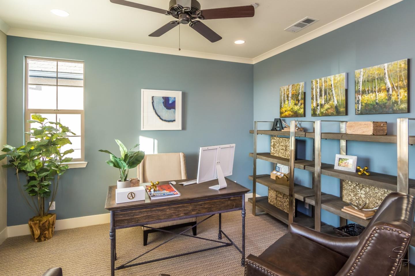 Detail Gallery Image 2 of 19 For 836 Emma Ct, Hollister,  CA 95023 - 4 Beds | 3 Baths