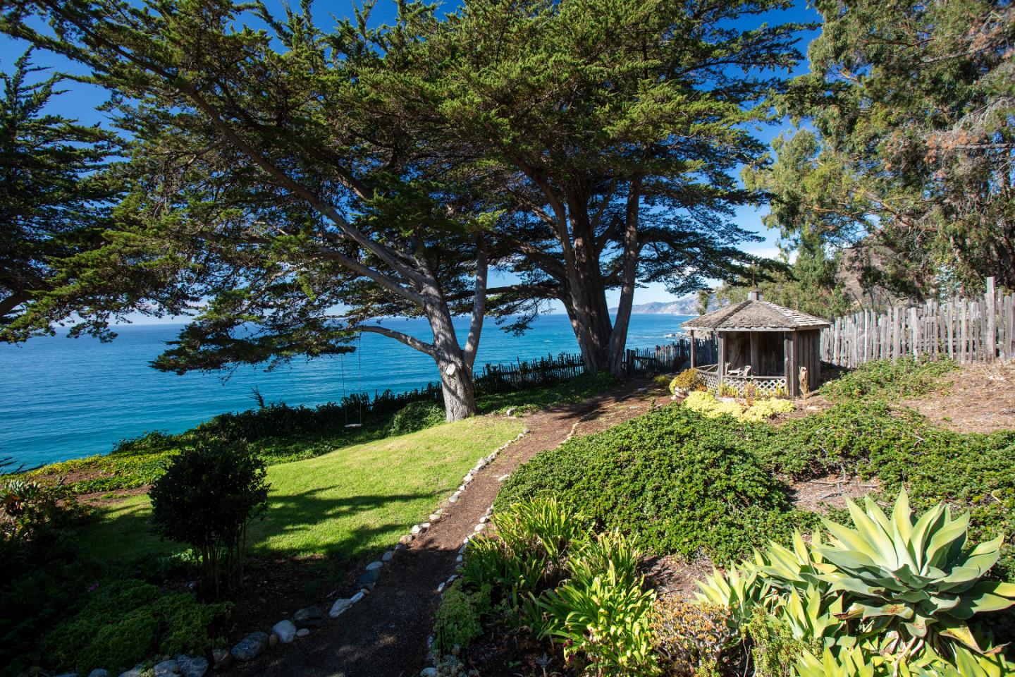 Detail Gallery Image 26 of 29 For 55700 Highway 1, Big Sur,  CA 93920 - 4 Beds | 2/2 Baths