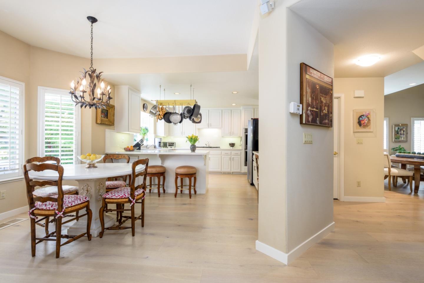 Detail Gallery Image 15 of 37 For 1931 Kentfield Ave, Redwood City,  CA 94061 - 3 Beds | 2/1 Baths