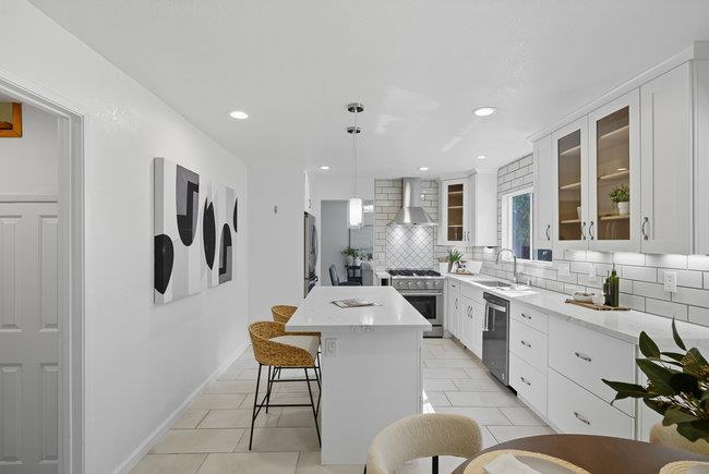 Detail Gallery Image 11 of 69 For 118 Belridge Dr, Los Gatos,  CA 95032 - 6 Beds | 3 Baths