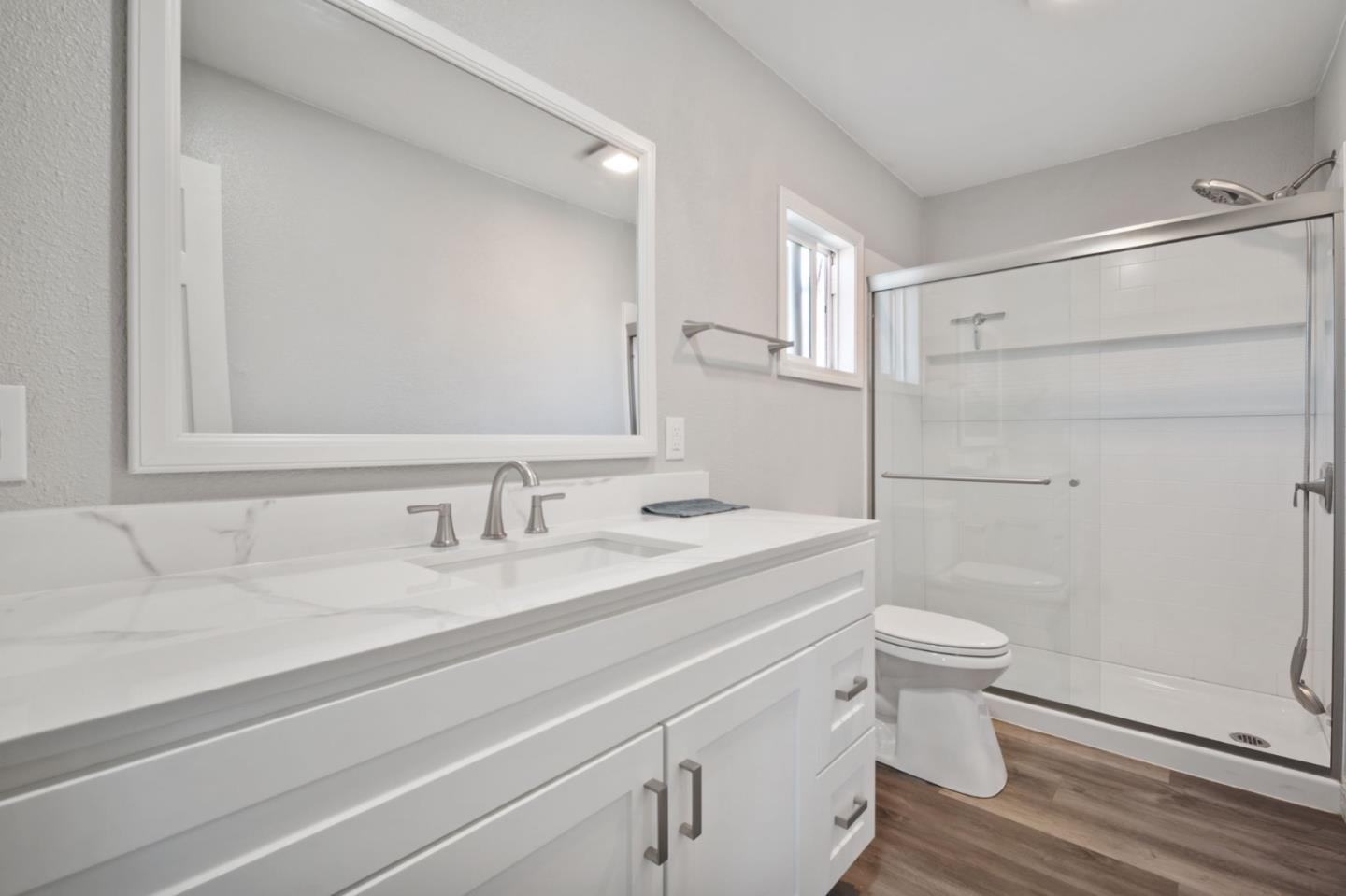 Detail Gallery Image 17 of 22 For 1 Appletree Ln #1,  Hollister,  CA 95023 - 3 Beds | 2 Baths