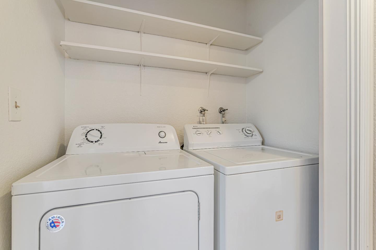 Detail Gallery Image 18 of 26 For 1733 Eastbrook Ct, Santa Cruz,  CA 95062 - 2 Beds | 1/1 Baths