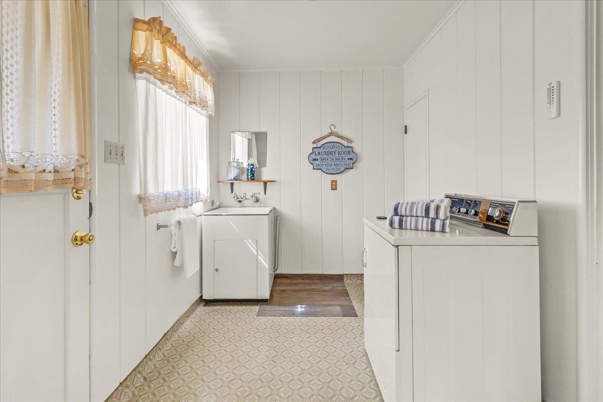 Detail Gallery Image 27 of 37 For 3220 Williams Rd, San Jose,  CA 95117 - 3 Beds | 1 Baths