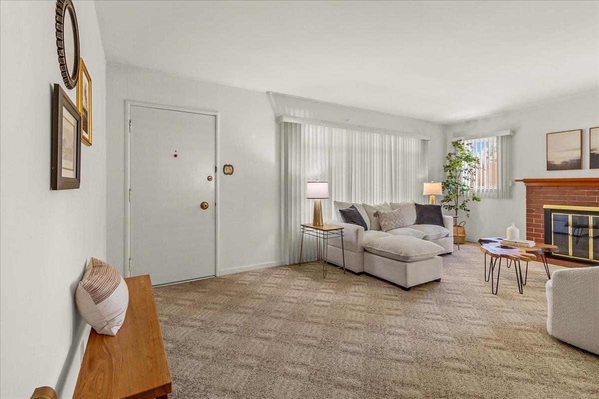 Detail Gallery Image 6 of 37 For 3220 Williams Rd, San Jose,  CA 95117 - 3 Beds | 1 Baths