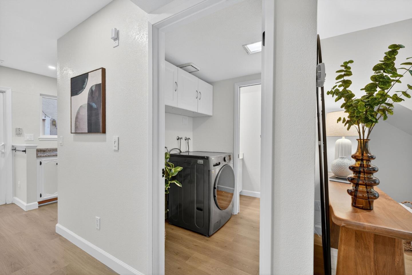 Detail Gallery Image 11 of 46 For 3513 Ivalynn Cir, San Jose,  CA 95132 - 2 Beds | 2/1 Baths