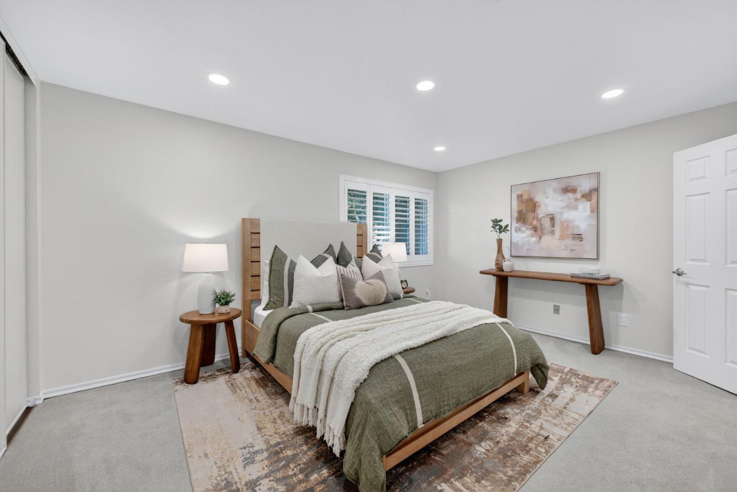 Detail Gallery Image 15 of 46 For 3513 Ivalynn Cir, San Jose,  CA 95132 - 2 Beds | 2/1 Baths