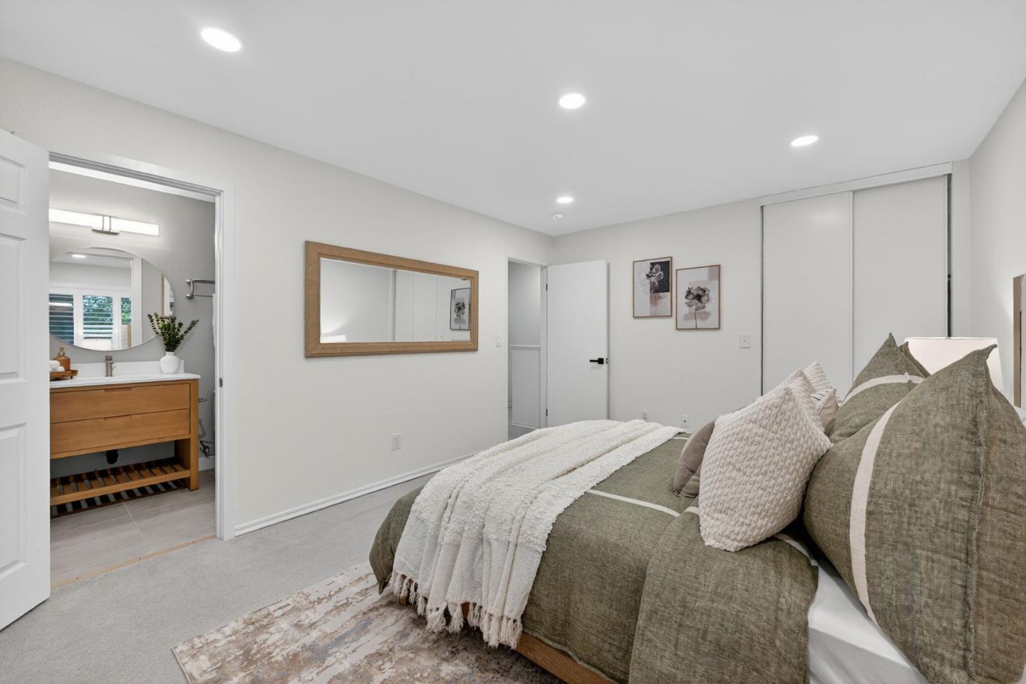 Detail Gallery Image 17 of 46 For 3513 Ivalynn Cir, San Jose,  CA 95132 - 2 Beds | 2/1 Baths