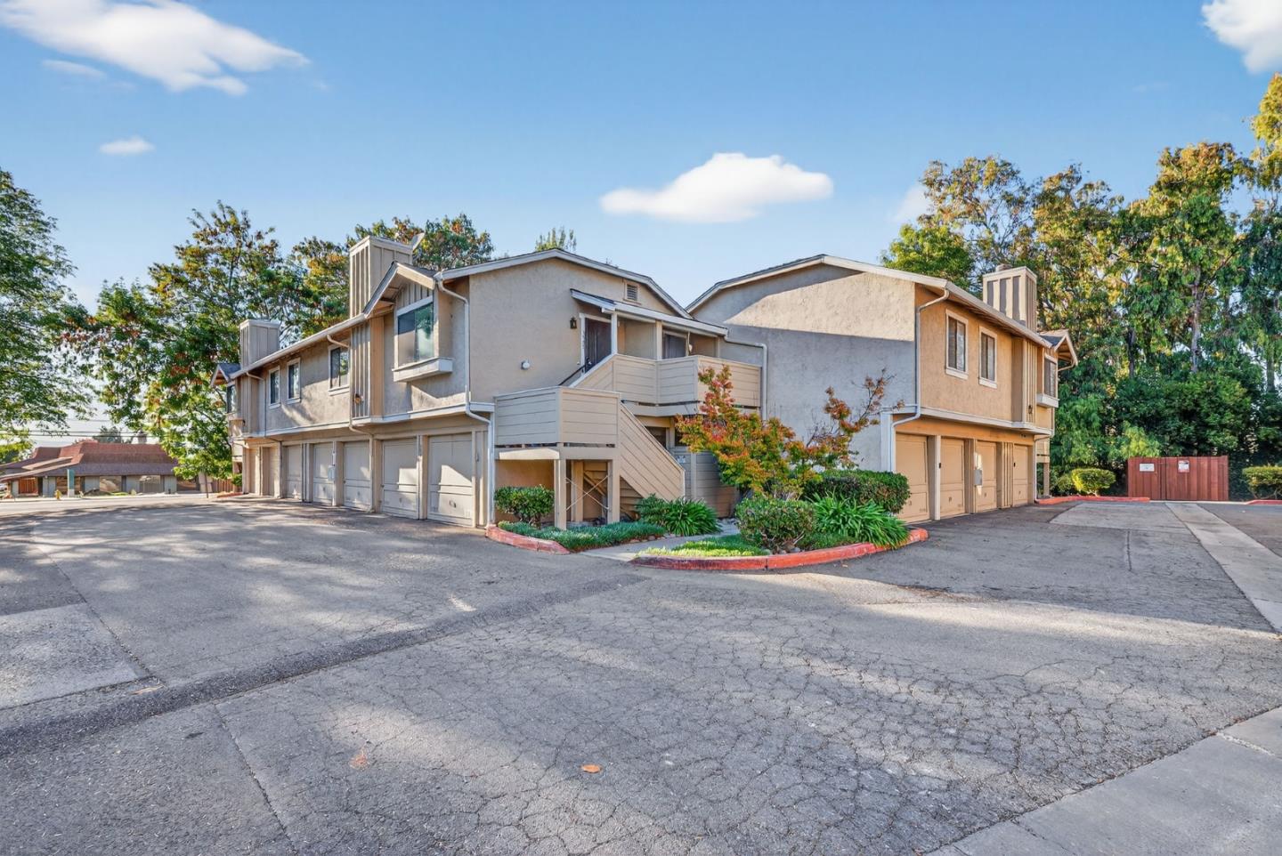 Detail Gallery Image 32 of 46 For 3513 Ivalynn Cir, San Jose,  CA 95132 - 2 Beds | 2/1 Baths