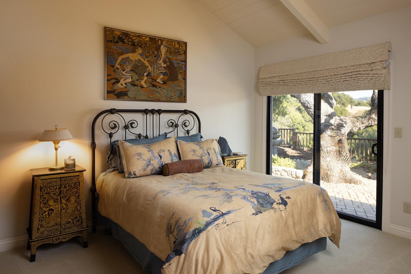 Detail Gallery Image 13 of 60 For 245 Vista Verde, Carmel Valley,  CA 93924 - 3 Beds | 3 Baths