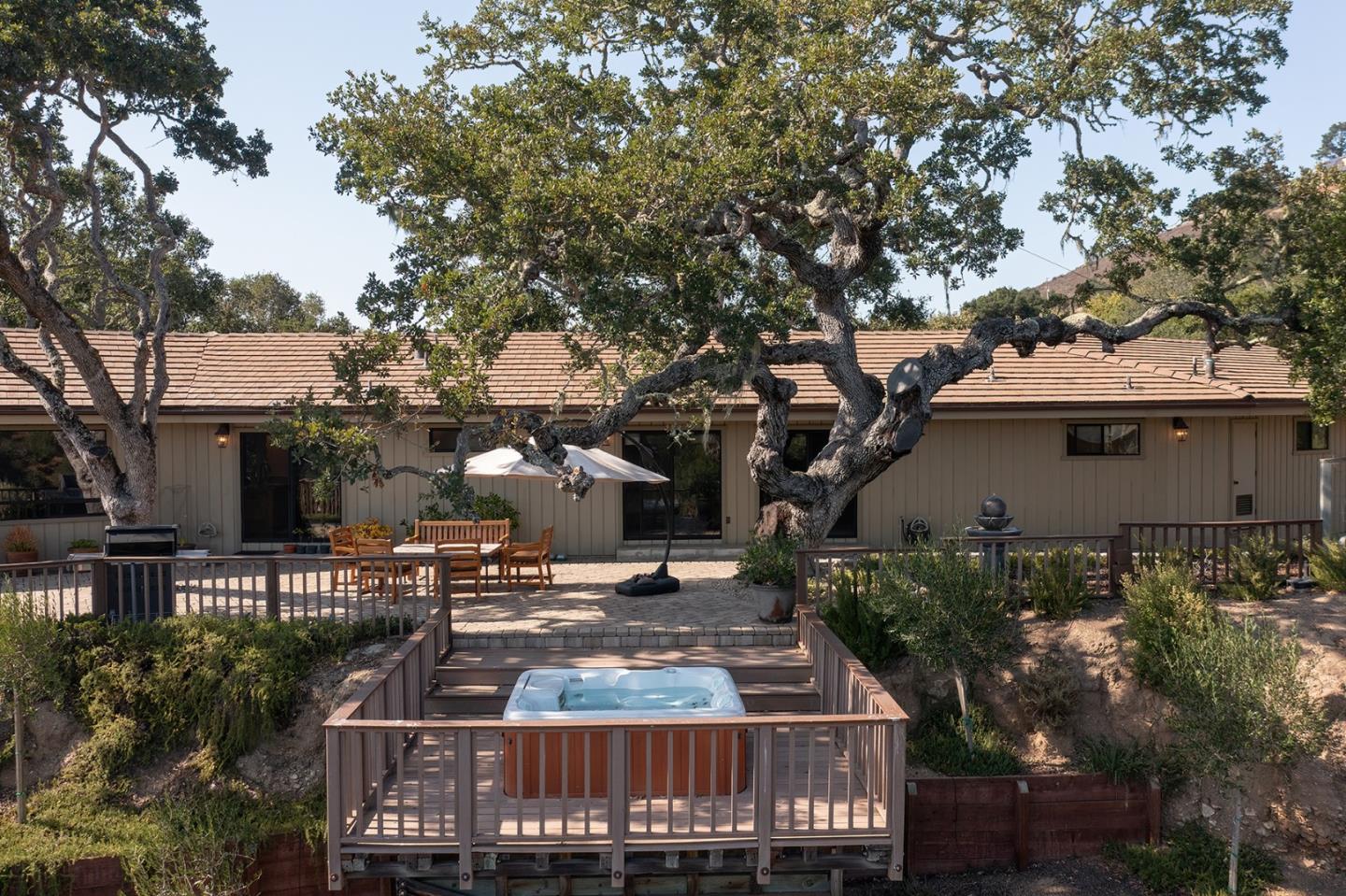 Detail Gallery Image 30 of 60 For 245 Vista Verde, Carmel Valley,  CA 93924 - 3 Beds | 3 Baths