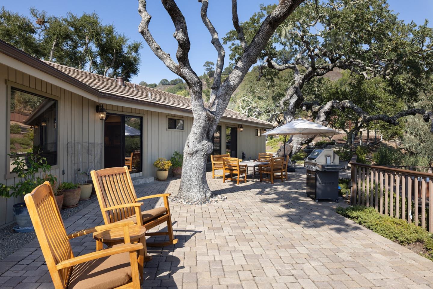 Detail Gallery Image 33 of 60 For 245 Vista Verde, Carmel Valley,  CA 93924 - 3 Beds | 3 Baths