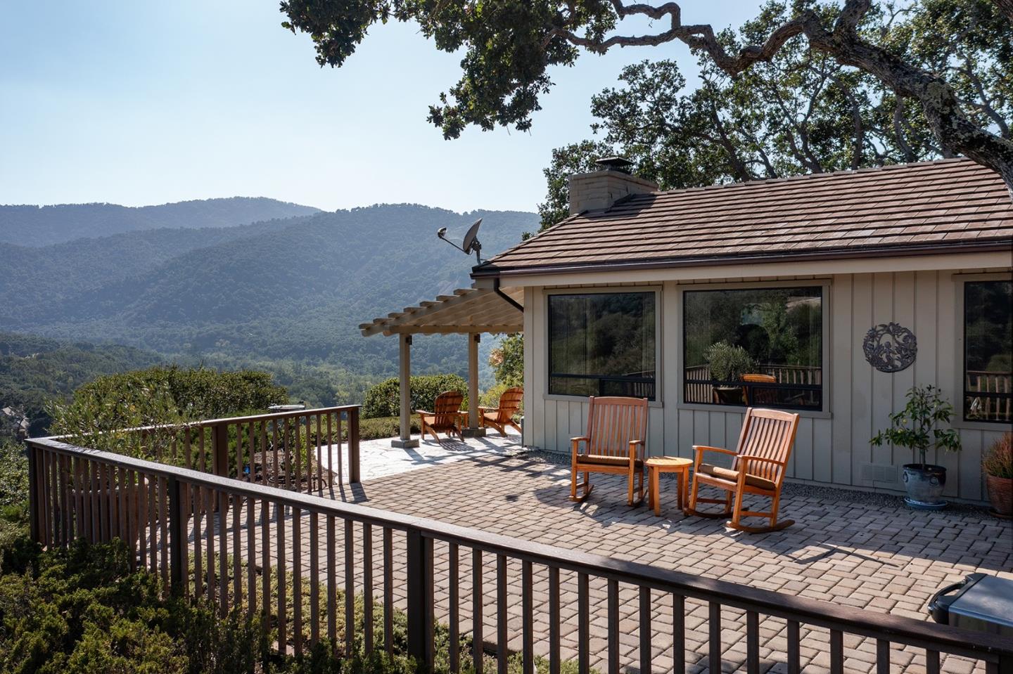 Detail Gallery Image 35 of 60 For 245 Vista Verde, Carmel Valley,  CA 93924 - 3 Beds | 3 Baths