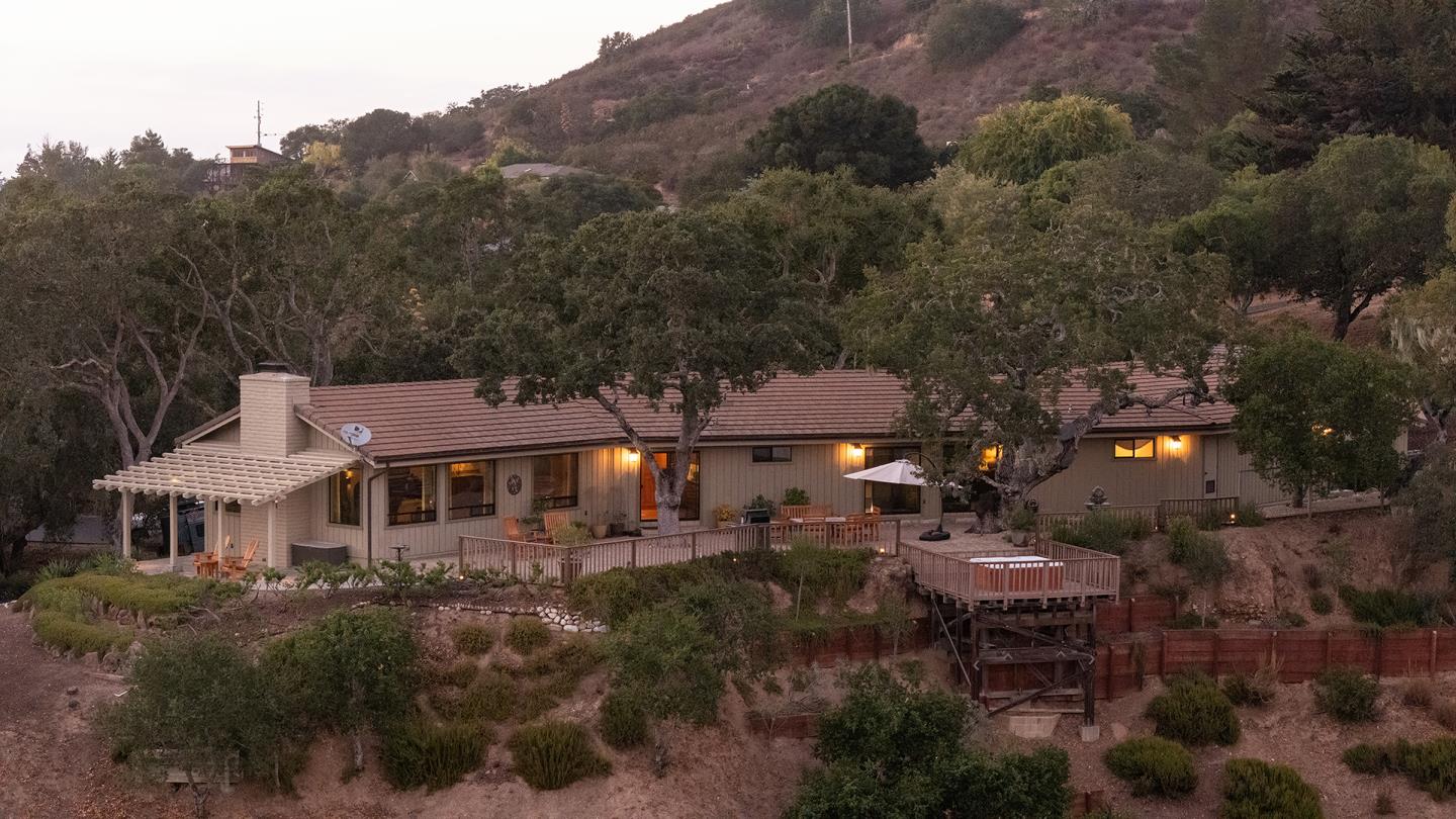 Detail Gallery Image 49 of 60 For 245 Vista Verde, Carmel Valley,  CA 93924 - 3 Beds | 3 Baths