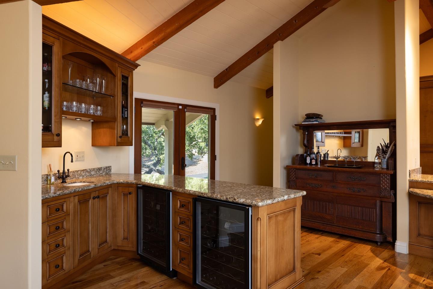 Detail Gallery Image 6 of 60 For 245 Vista Verde, Carmel Valley,  CA 93924 - 3 Beds | 3 Baths