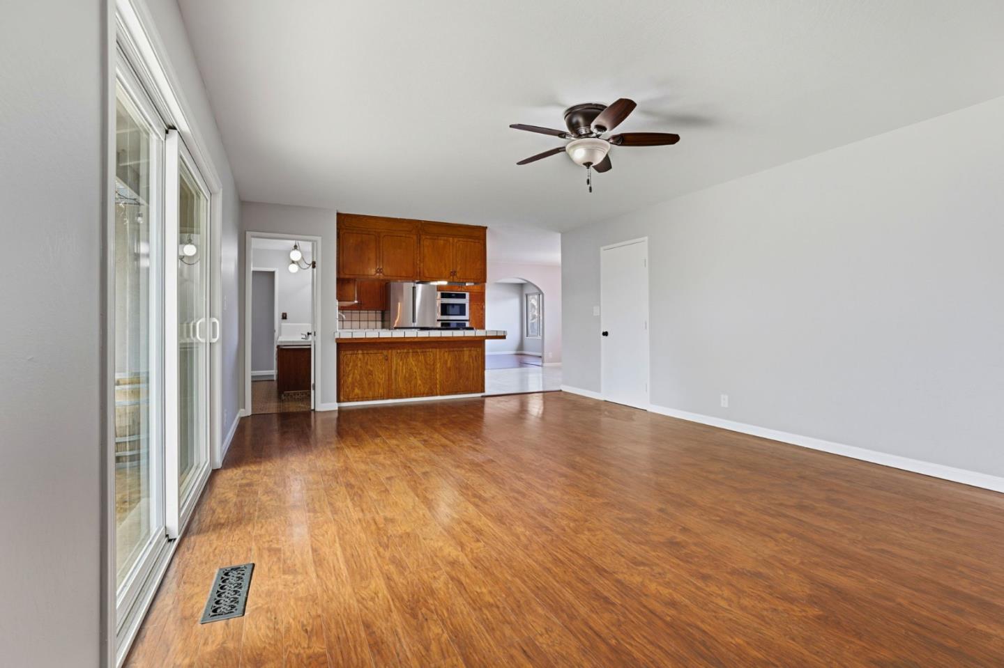 Detail Gallery Image 12 of 35 For 796 Gary St, Gilroy,  CA 95020 - 3 Beds | 2 Baths