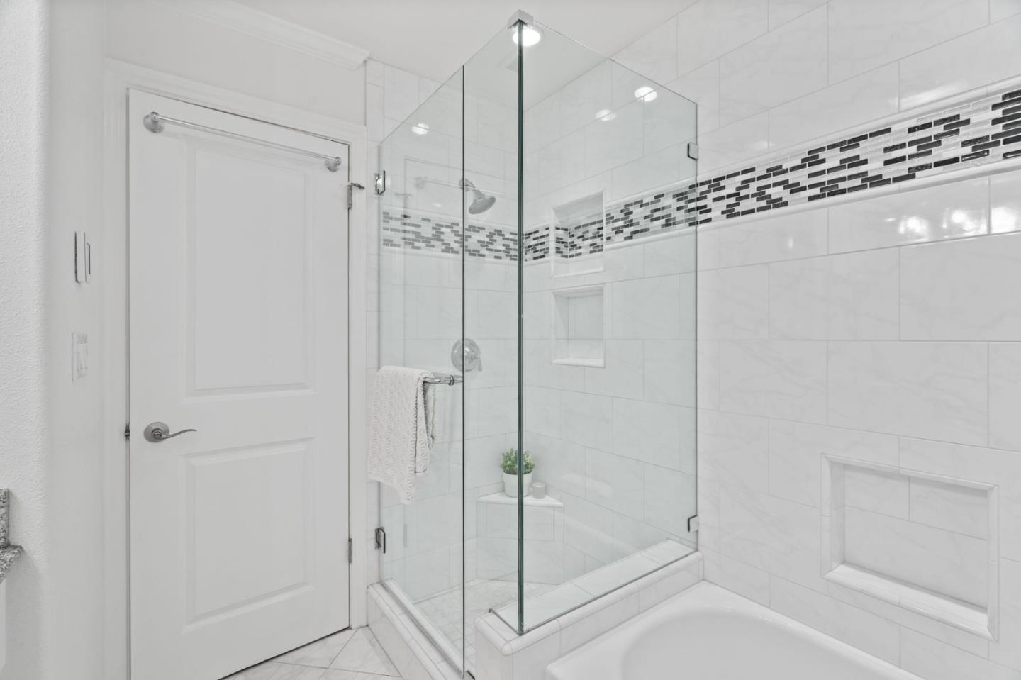 Detail Gallery Image 22 of 42 For 255 S Rengstorff Ave #176,  Mountain View,  CA 94040 - 2 Beds | 1 Baths