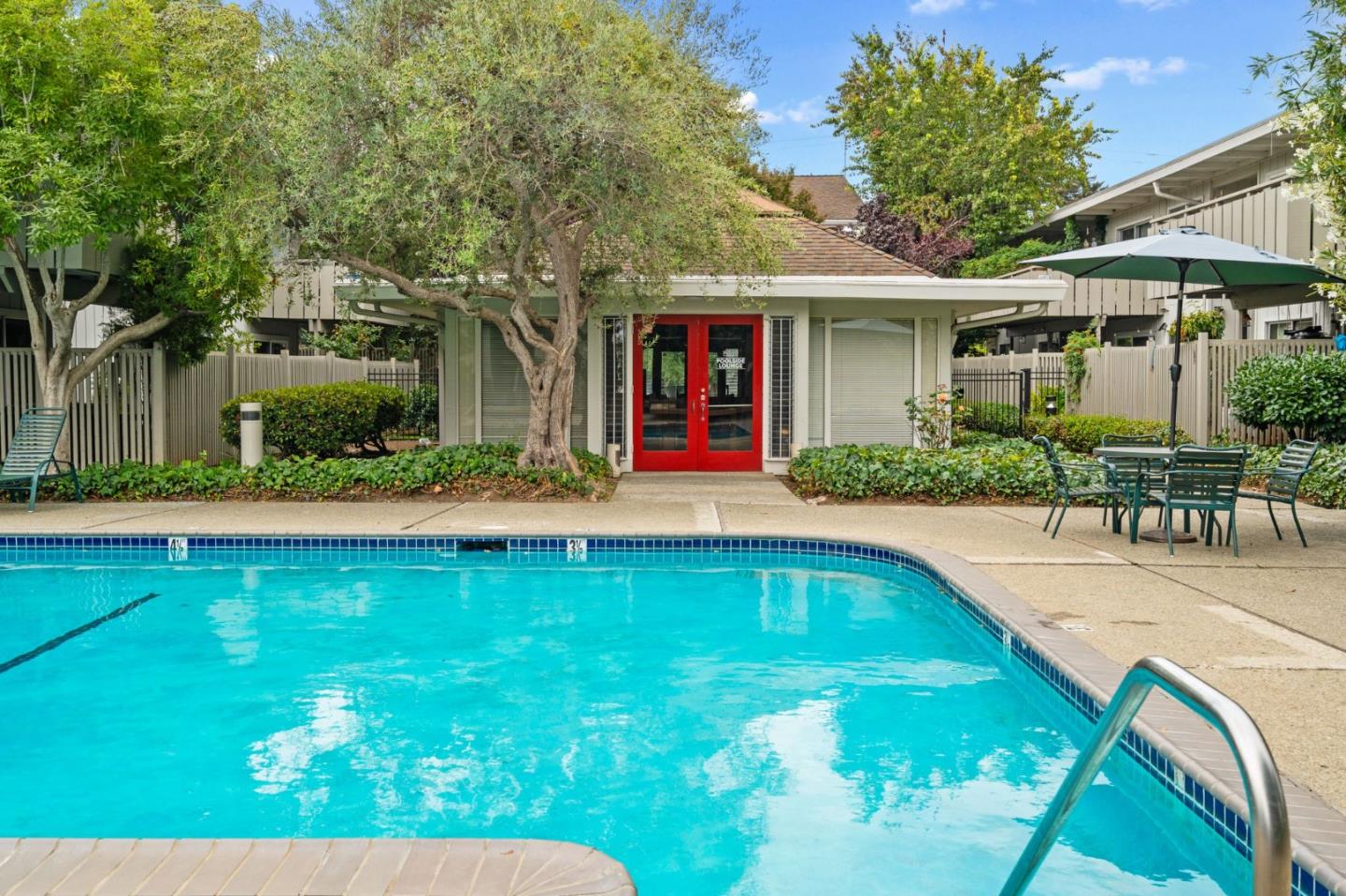 Detail Gallery Image 26 of 42 For 255 S Rengstorff Ave #176,  Mountain View,  CA 94040 - 2 Beds | 1 Baths