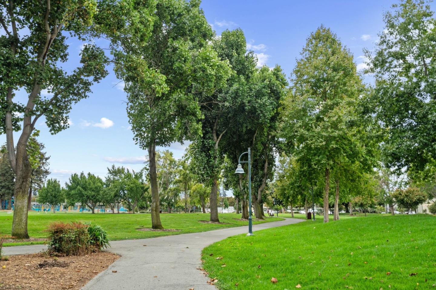 Detail Gallery Image 40 of 42 For 255 S Rengstorff Ave #176,  Mountain View,  CA 94040 - 2 Beds | 1 Baths