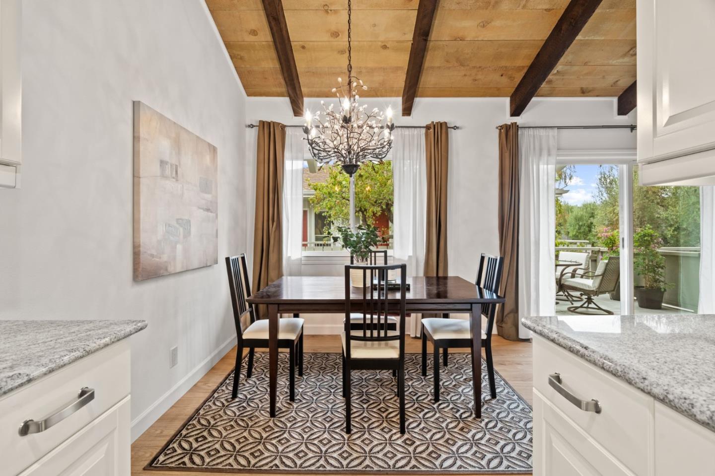 Detail Gallery Image 8 of 42 For 255 S Rengstorff Ave #176,  Mountain View,  CA 94040 - 2 Beds | 1 Baths