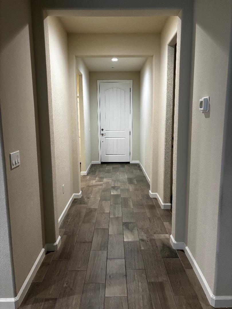 Detail Gallery Image 7 of 11 For 918 E Fargo St, Stockton,  CA 95204 - 4 Beds | 2 Baths