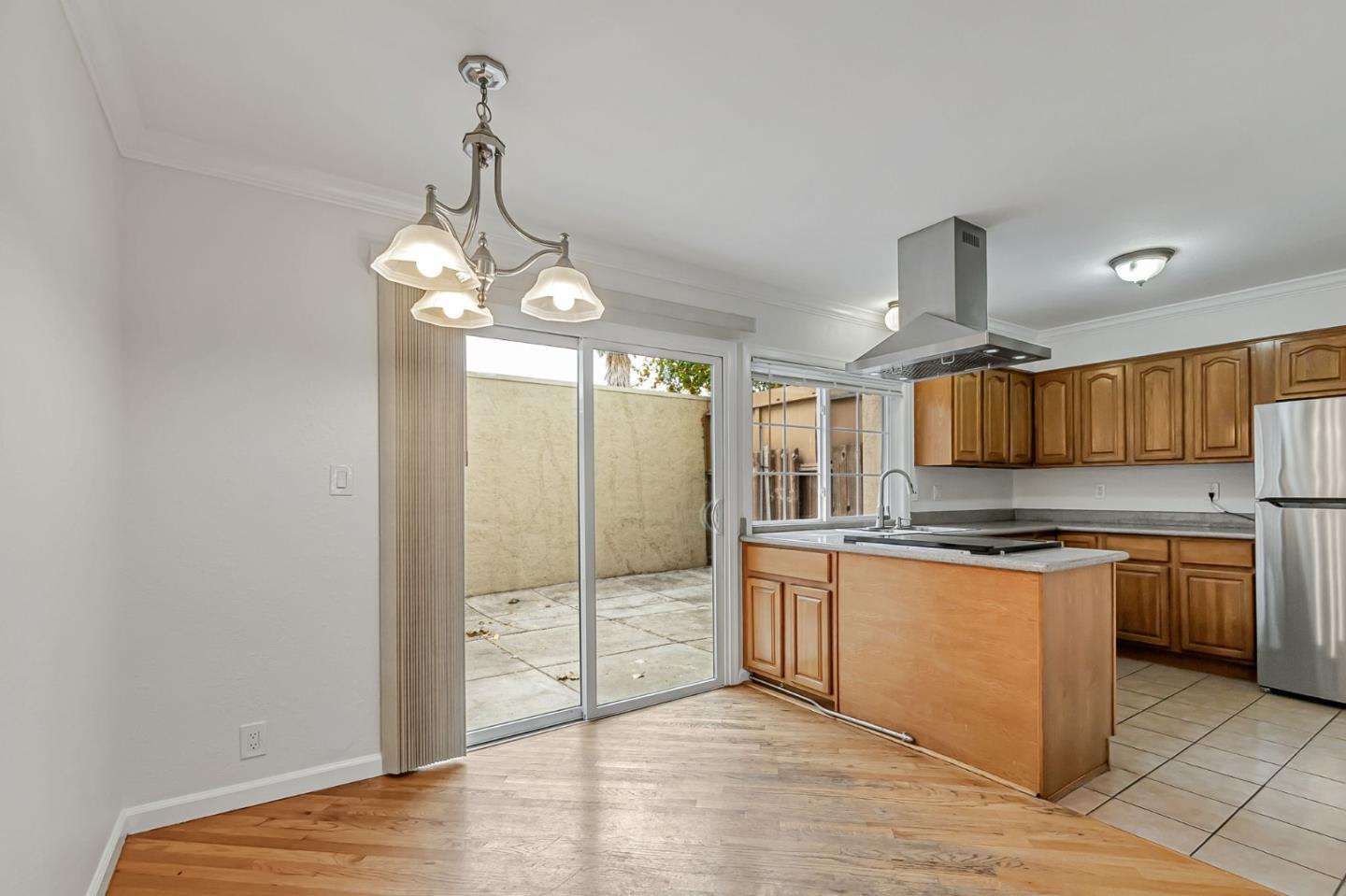 Detail Gallery Image 13 of 35 For 3461 Senter Rd, San Jose,  CA 95111 - 3 Beds | 1/1 Baths