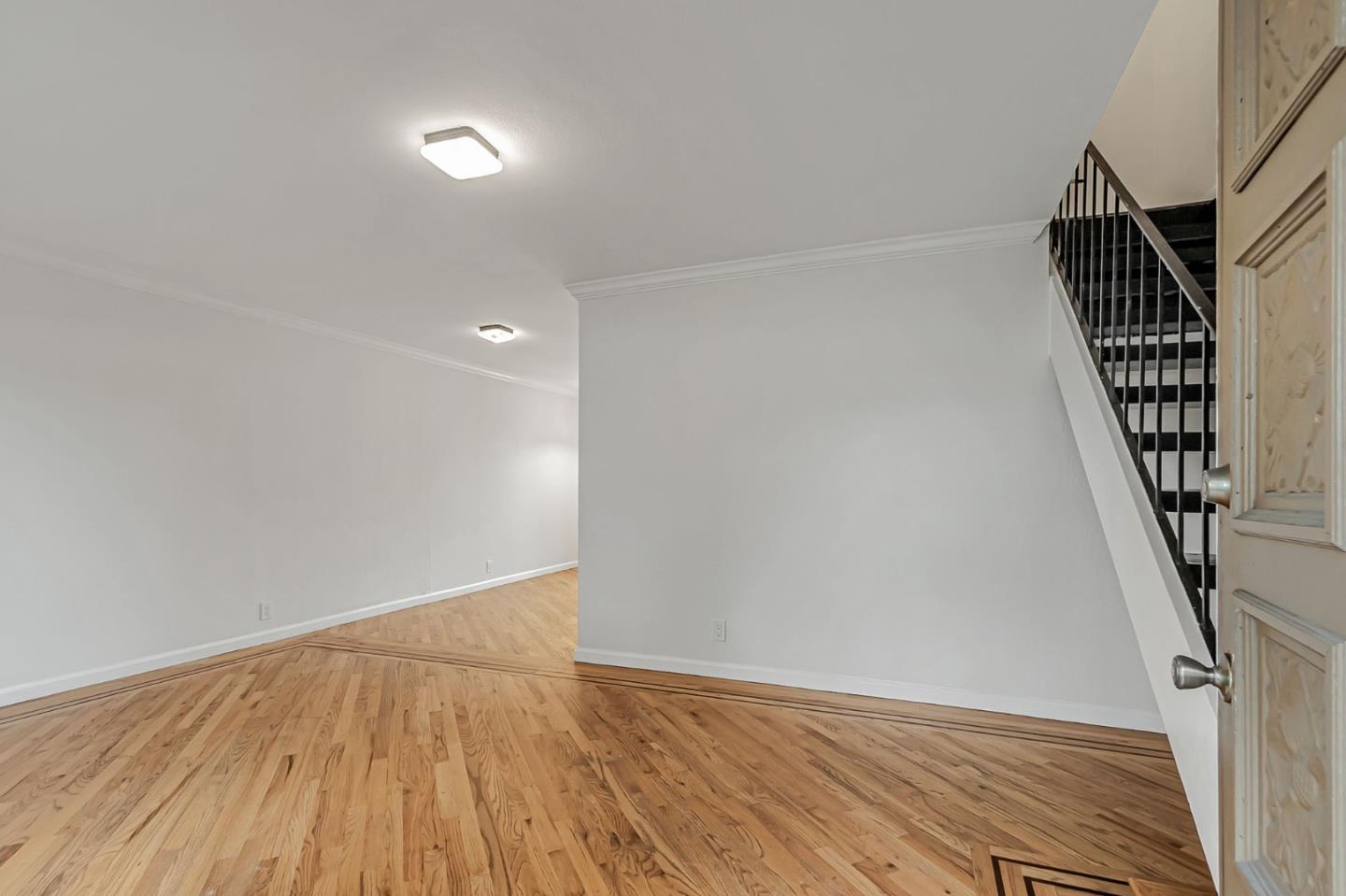 Detail Gallery Image 5 of 35 For 3461 Senter Rd, San Jose,  CA 95111 - 3 Beds | 1/1 Baths