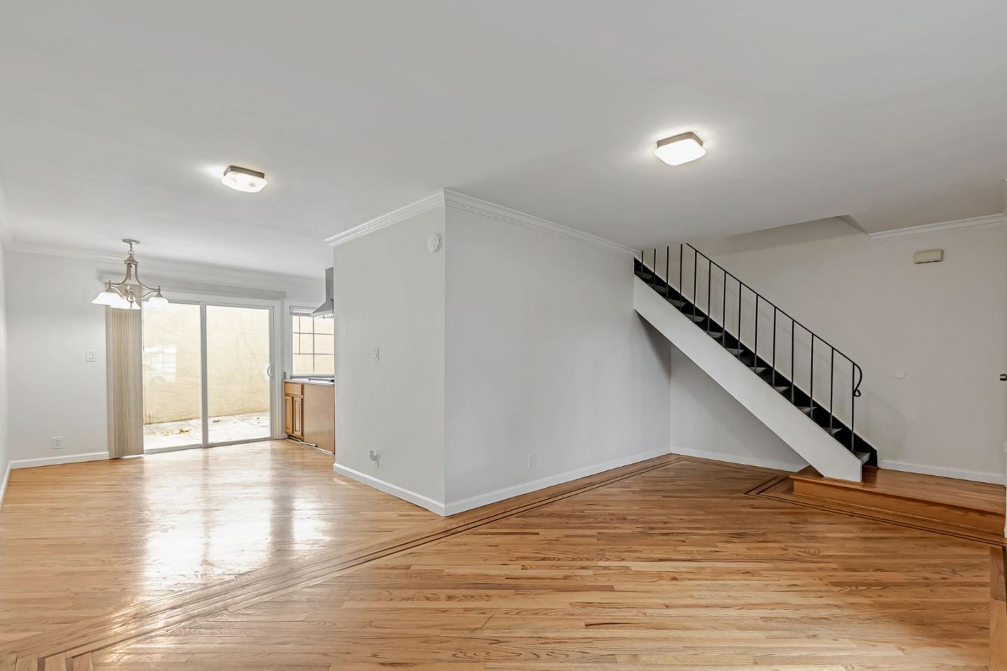 Detail Gallery Image 7 of 35 For 3461 Senter Rd, San Jose,  CA 95111 - 3 Beds | 1/1 Baths