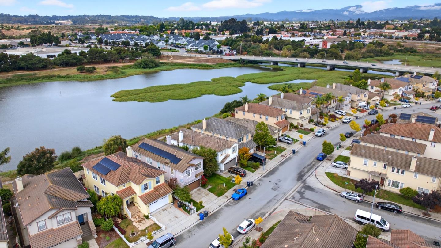 Detail Gallery Image 13 of 41 For 41 Pelican Dr, Watsonville,  CA 95076 - 5 Beds | 3 Baths